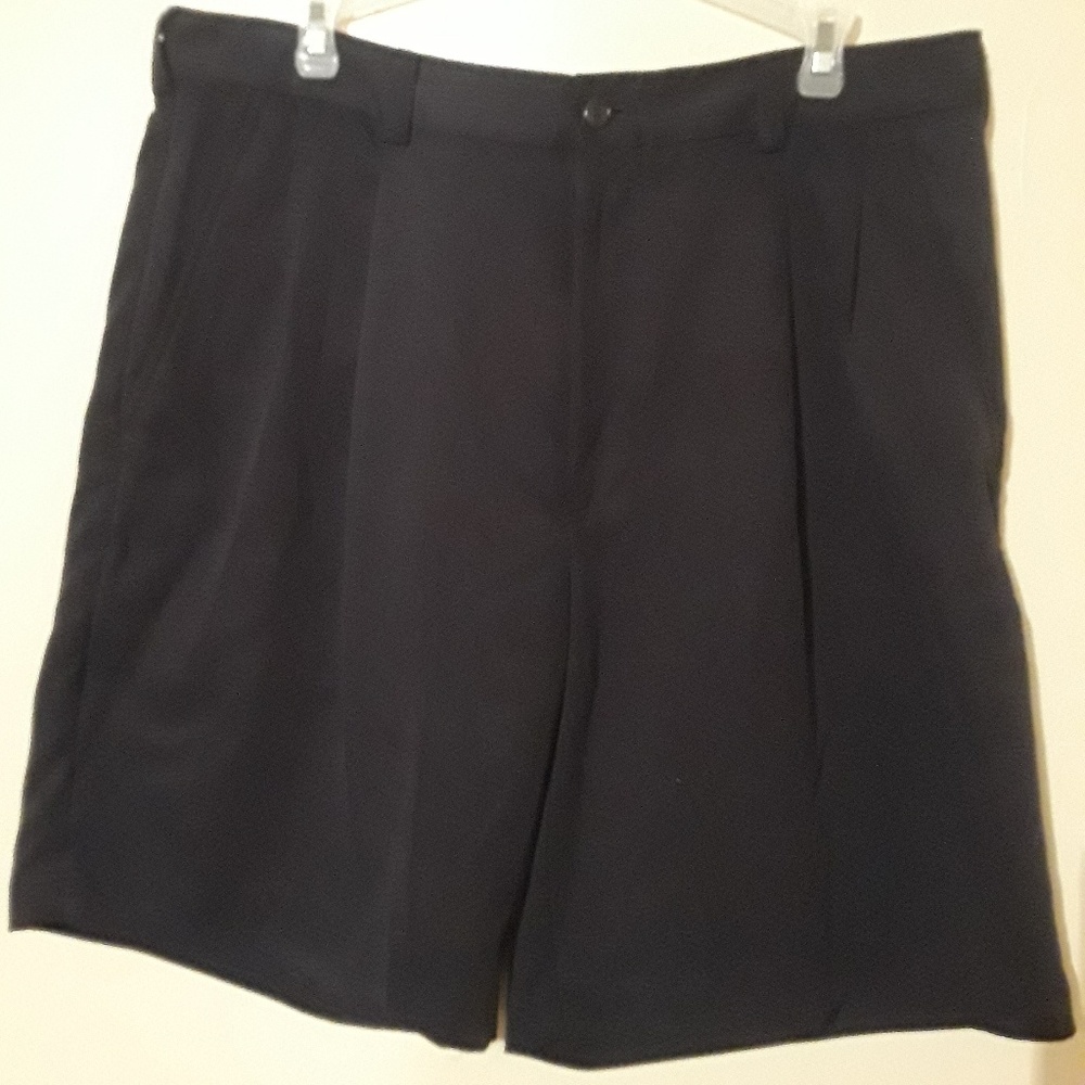 IZOD NAVY BLUE DRESS SHORT